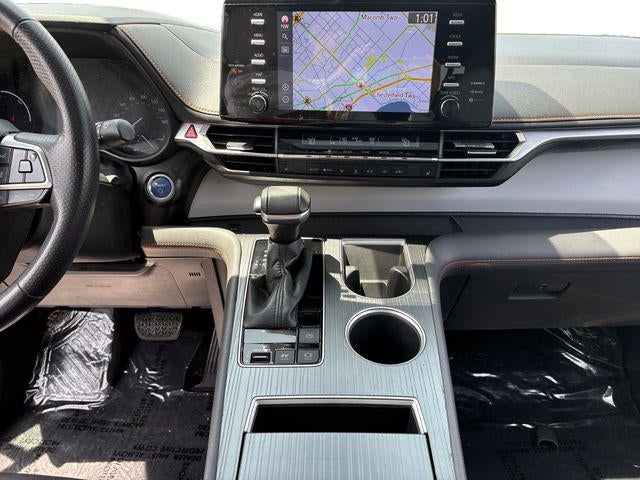 2021 Toyota Sienna XSE 7 Passenger