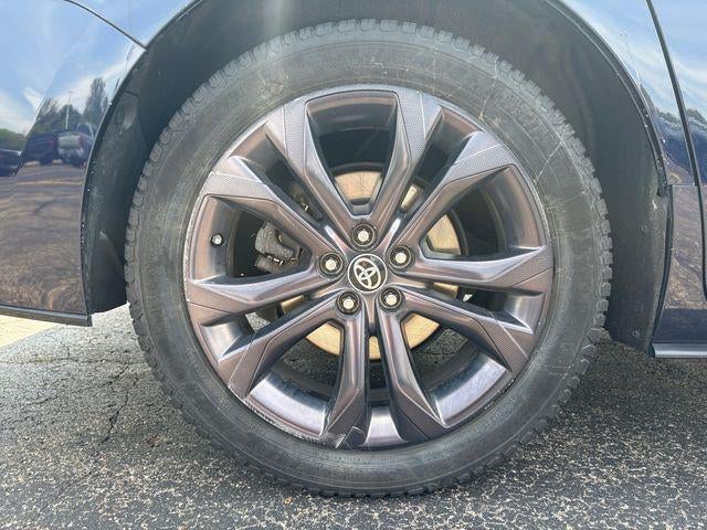 2021 Toyota Sienna XSE 7 Passenger