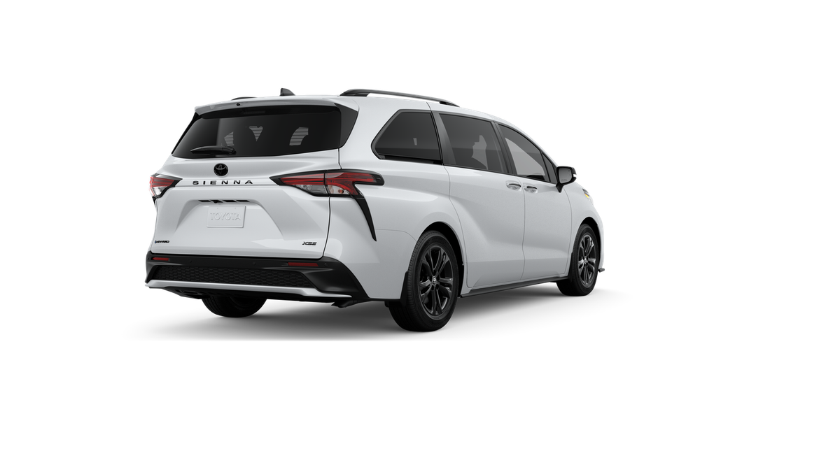 2026 Toyota Sienna XSE 7 Passenger
