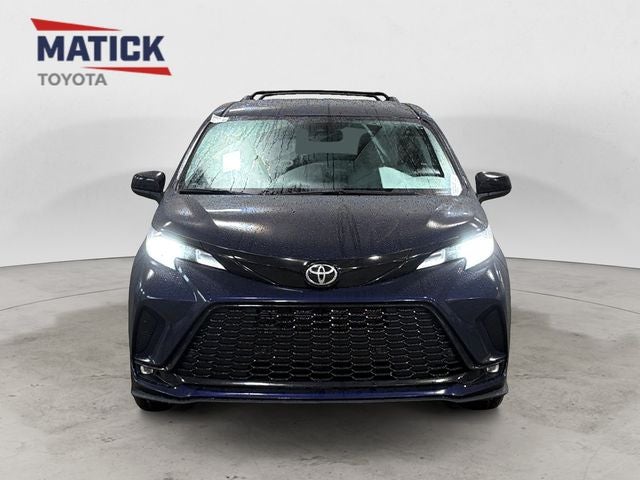 2026 Toyota Sienna XSE 7 Passenger