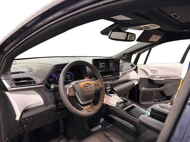 2026 Toyota Sienna XSE 7 Passenger