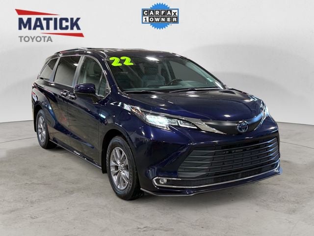 2022 Toyota Sienna XLE 7 Passenger