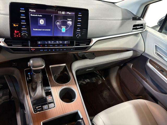 2022 Toyota Sienna XLE 7 Passenger