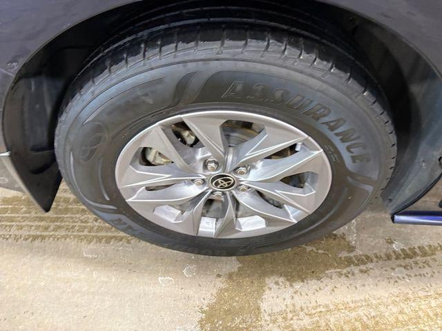 2022 Toyota Sienna XLE 7 Passenger