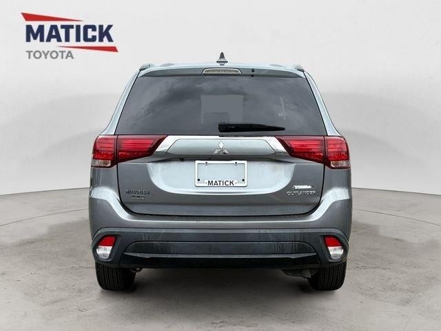2018 Mitsubishi Outlander LE