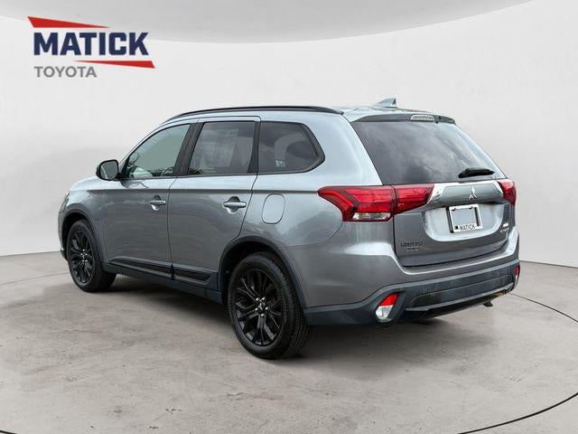 2018 Mitsubishi Outlander LE