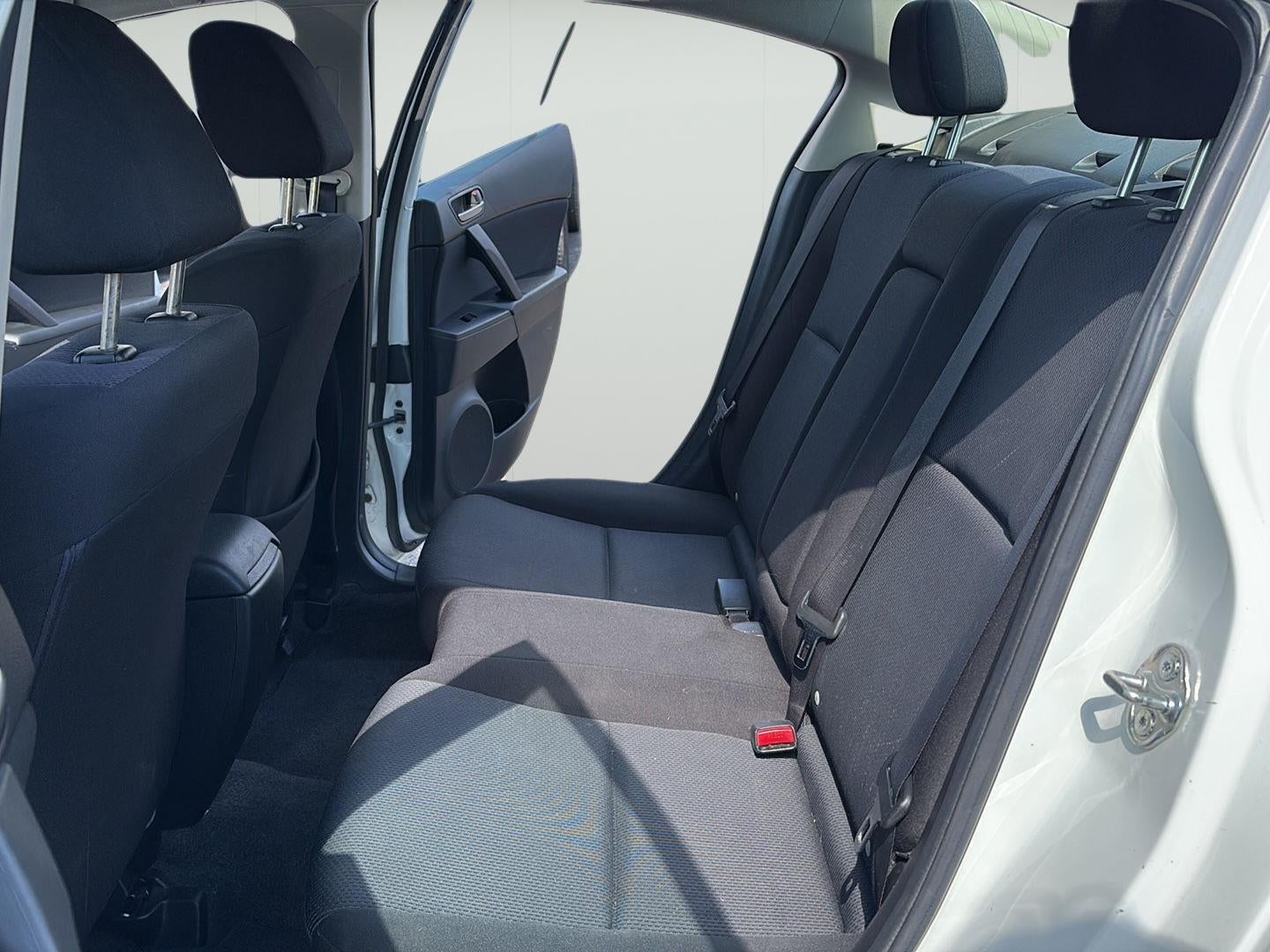 2011 Mazda Mazda3 i Touring