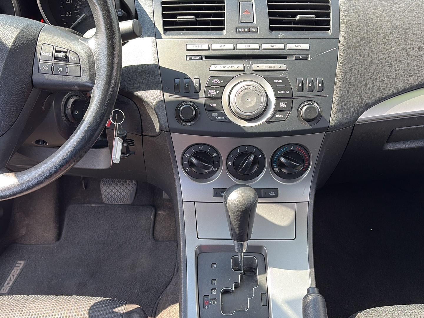 2011 Mazda Mazda3 i Touring