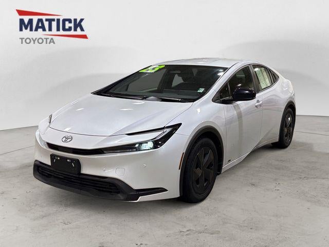 2023 Toyota Prius LE