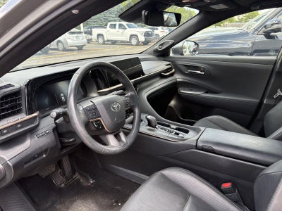 2023 Toyota Crown Platinum