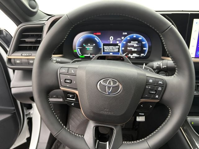 2026 Toyota Crown Platinum