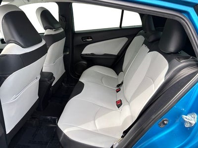 2019 Toyota Prius XLE