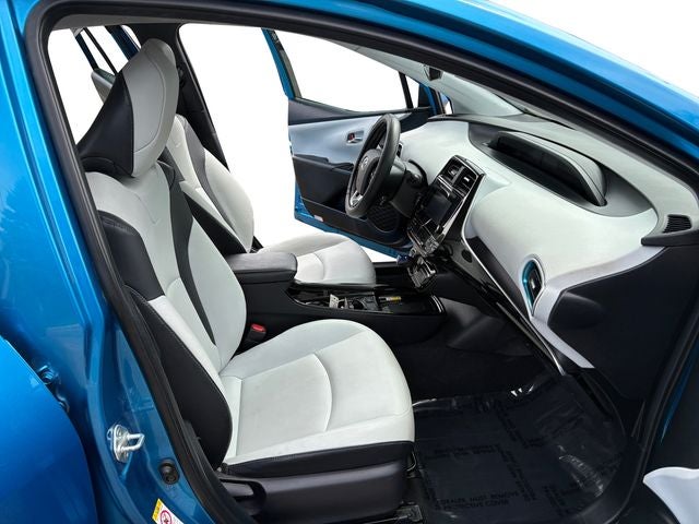 2019 Toyota Prius XLE