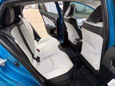 2019 Toyota Prius XLE
