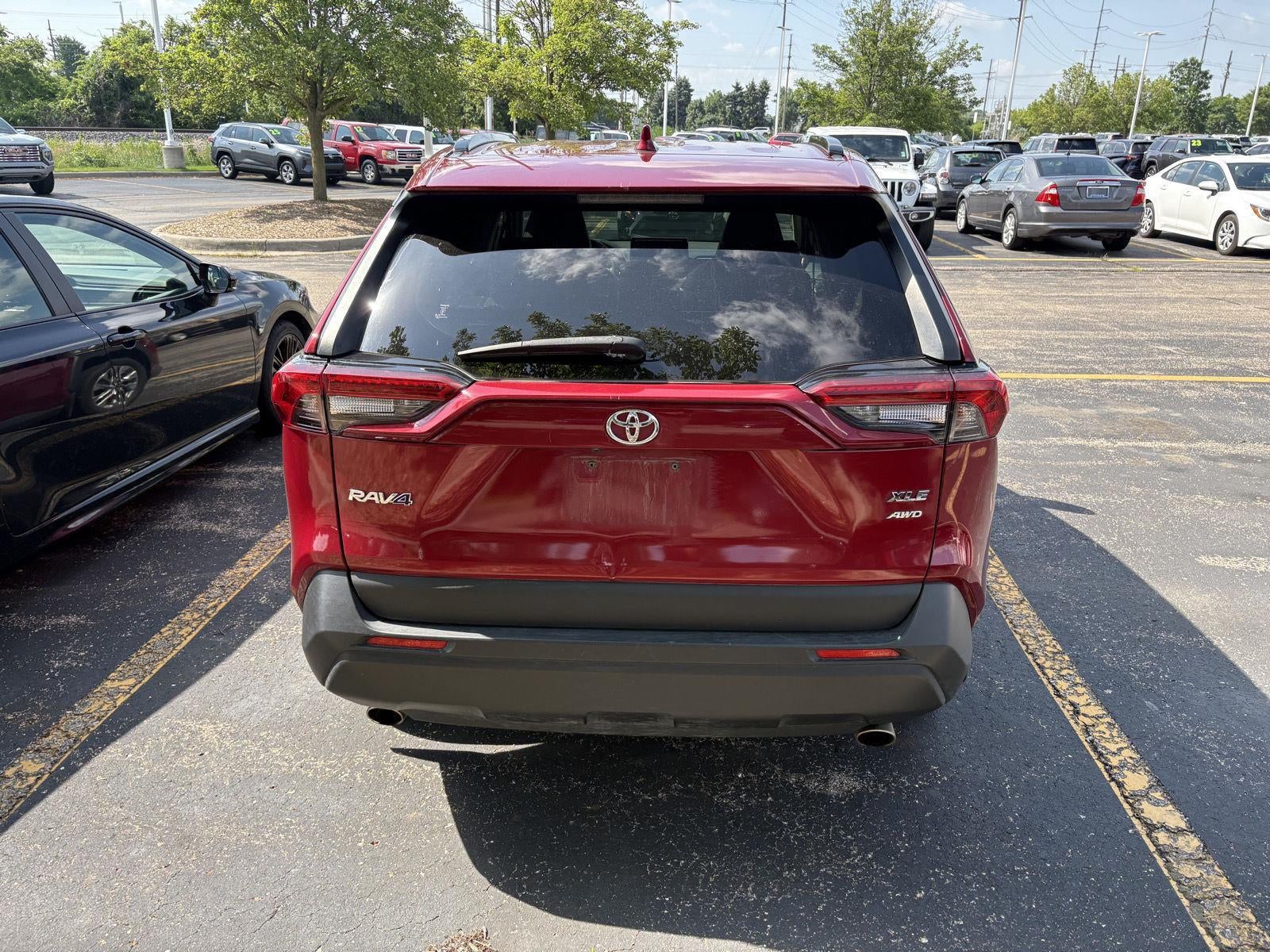 2019 Toyota RAV4 XLE Premium
