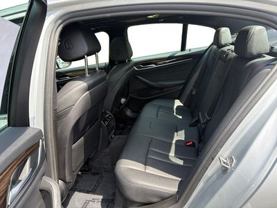 2019 BMW 5 Series 530i